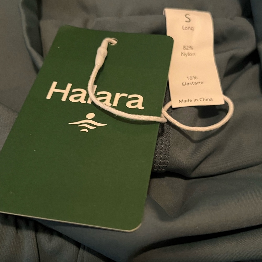 Halara Shorts With Inner Lining - Picture 3 of 3